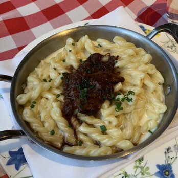Queensyard - Mac & Cheese: Gemelli, Braised Wagyu Oxtail & English Cheddar - Modern European Near Me - New York, New York Queensyard - Mac & Cheese: Gemelli, Braised Wagyu Oxtail & English Cheddar - Modern European Near Me - New York, New York