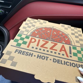 Dairon's Cuban Pizzeria - Pizza Near Me - Cape Coral, Florida