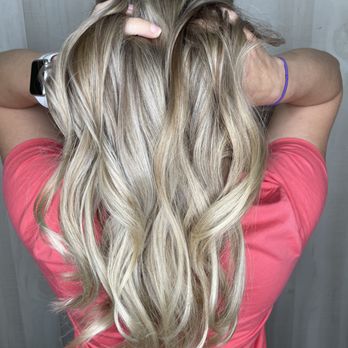 All Dolled Up Salon - Dimensional blondes, lived in blondes and platinum blondes are in good hands with me. - Hair Stylists Near Me - Damascus, Arkansas All Dolled Up Salon - Dimensional blondes, lived in blondes and platinum blondes are in good hands with me. - Hair Stylists Near Me - Damascus, Arkansas