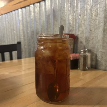 Sodolaks Beefmasters Restaurant - Iced tea. - American Near Me - Bryan, Texas
