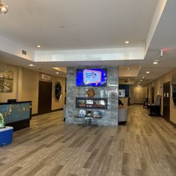 Wyndham Garden Kenosha Harborside - Entrance