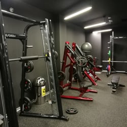Supera 24h Nervión - Zona de musculación