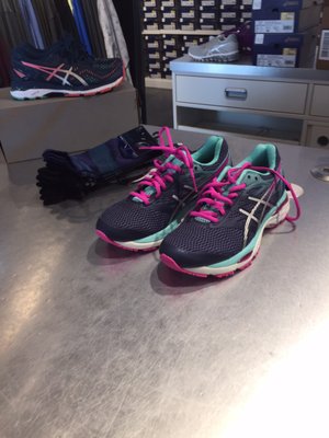 asics outlt