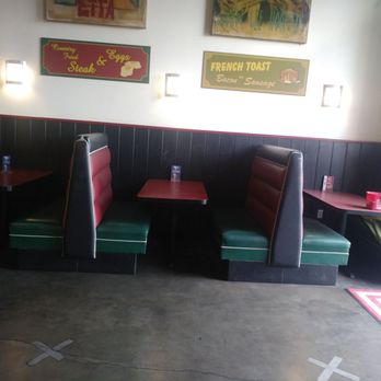 Mosher's Gourmet - indoor seating but not during covid - Sandwiches Near Me - Long Beach, California