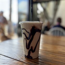 Surfdog's Java Hut - Chunky Monkey