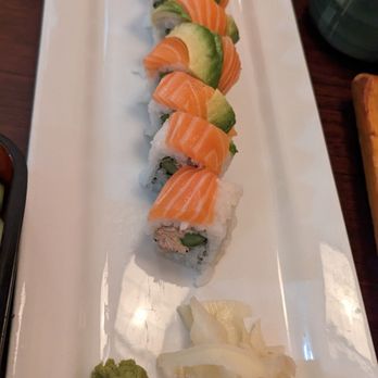Sushi & Maki - Oregon roll - Sushi Bars Near Me - Portland, Oregon Sushi & Maki - Oregon roll - Sushi Bars Near Me - Portland, Oregon
