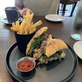 Jealous Fork - Steak Sandwich - Pancakes Near Me - Miami, Florida