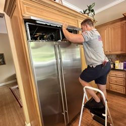 Swiftec Services - Sub zero 632/s fresh food gasket replacement and condenser coils cleaning