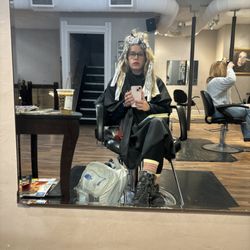 Beauty - More blonde!!!