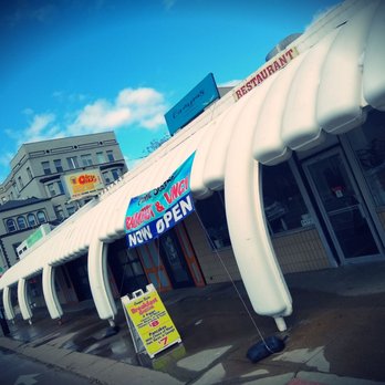 Campus Bistro - the front of a restaurant - Breakfast & Brunch Near Me - Detroit, Michigan