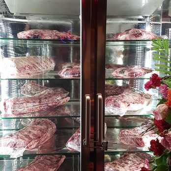 Day & Night Angus Beef King Crab - Fridge upon entrance - Seafood Near Me - Toronto, Ontario Day & Night Angus Beef King Crab - Fridge upon entrance - Seafood Near Me - Toronto, Ontario