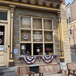 Jim Thorpes House of Jerky