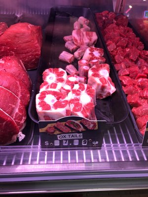 Giunta's Prime Shop by null