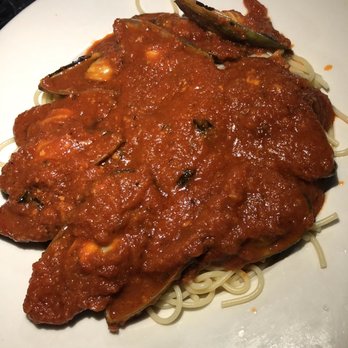 Delizia Pizza Kitchen - Mussels marinara - Pizza Near Me - Flemington, New Jersey