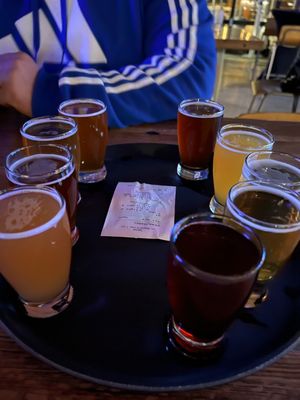 Raíces Brewing Company by null