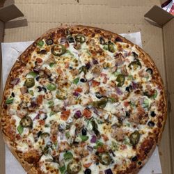 Halal Chicken Veggie Pizza