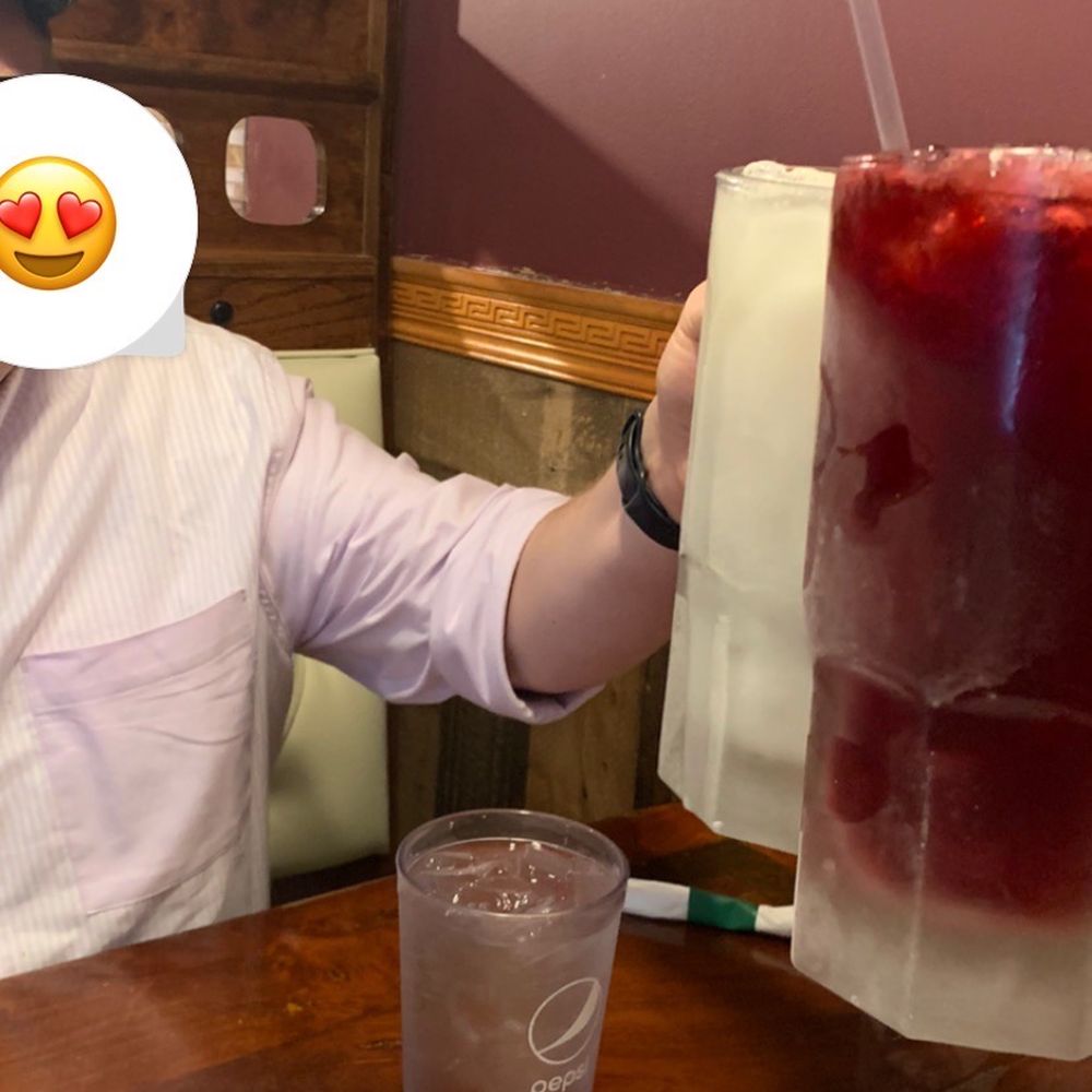 Mezcal Mexican Grill - Agua de horchata y jamaica - Mexican Near Me - Hampton, Virginia Mezcal Mexican Grill - Agua de horchata y jamaica - Mexican Near Me - Hampton, Virginia