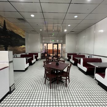 Bali Express - 8/10/25 FYI. Interior. - Indonesian Near Me - Carson City, Nevada Bali Express - 8/10/25 FYI. Interior. - Indonesian Near Me - Carson City, Nevada