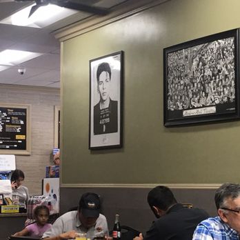 La Esquina Restaurant - Dining area cool pic of Sinatra - Mexican Near Me - Los Angeles, California La Esquina Restaurant - Dining area cool pic of Sinatra - Mexican Near Me - Los Angeles, California