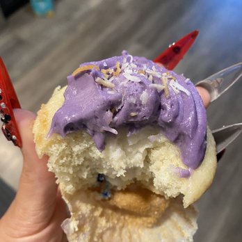 Kalani Kakes - Ula Cupcake - Cupcakes Near Me