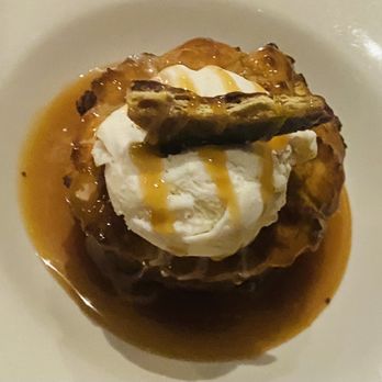 The Hound - Bread pudding - New American Near Me - Auburn, Alabama The Hound - Bread pudding - New American Near Me - Auburn, Alabama
