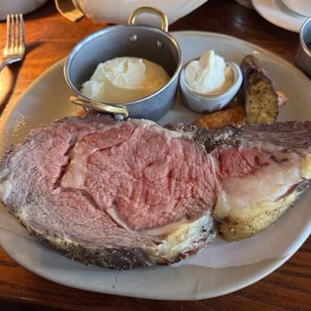 A Land Remembered - Prime rib 20 oz. - Steakhouses Near Me - Orlando, Florida A Land Remembered - Prime rib 20 oz. - Steakhouses Near Me - Orlando, Florida