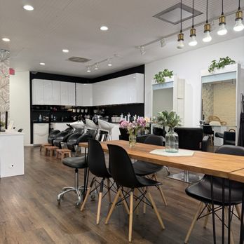 Color By Mileydy - Inside - Hair Stylists Near Me - Brea, California Color By Mileydy - Inside - Hair Stylists Near Me - Brea, California