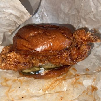 Dirty Birds - the debo - Fast Food Near Me - Omaha, Nebraska