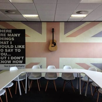 EC English Language Centres - Manchester - EC Manchester English Language School - Language Schools Near Me - Manchester, XGM