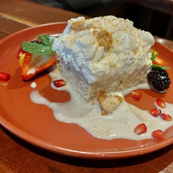 Pisac Peruvian Bistro - Tres Leches - Peruvian Near Me - Toronto, Ontario