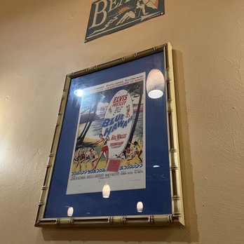 Beach Cafe - Just a picture on the wall - Cafes Near Me - Laughlin, Nevada