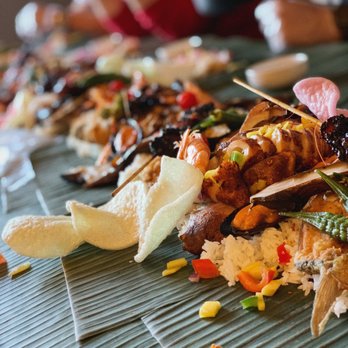 Kabalen - Boodle fight! Shrimp, mussels, bangus, squid, okra, pork BBQ! - Filipino Near Me - Toronto, Ontario
