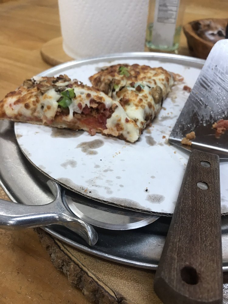 BUCK CREEK PIZZA DAYTON STATION 17 Photos & 27 Reviews 718B