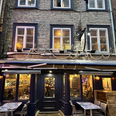Bistro St-Malo by null