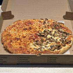 Half cheese/half mushroom pizza