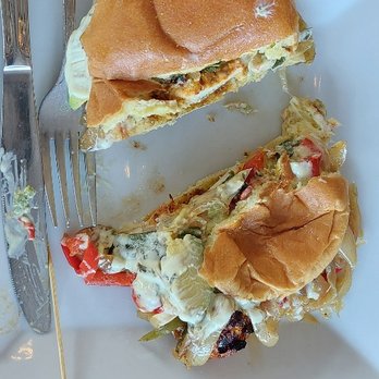 Post and Vine - TAOS Chicken sandwich with a salad $17 - New American Near Me - Vero Beach, Florida