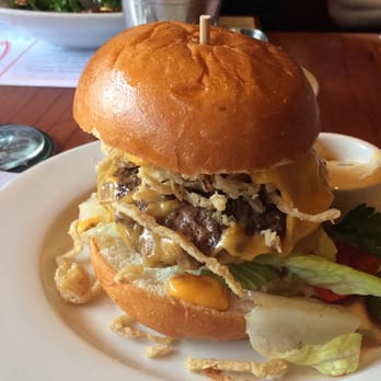 Simmzy's - Simmzy's burger with onion strings! - American Near Me - Manhattan Beach, California