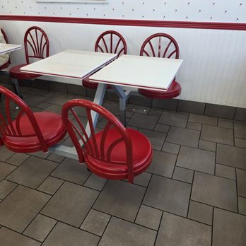 In-N-Out Burger - Indoor seating - Burgers Near Me - Tucson, Arizona