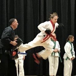 Quartz Hill Karate - Demo at elementary school