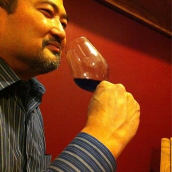 Lynfred Winery - Wine Tasting Room Near Me - Wheeling, Illinois