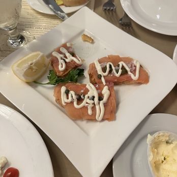 Porterhouse - Smoked salmon crostini - Steakhouses Near Me - San Mateo, California Porterhouse - Smoked salmon crostini - Steakhouses Near Me - San Mateo, California