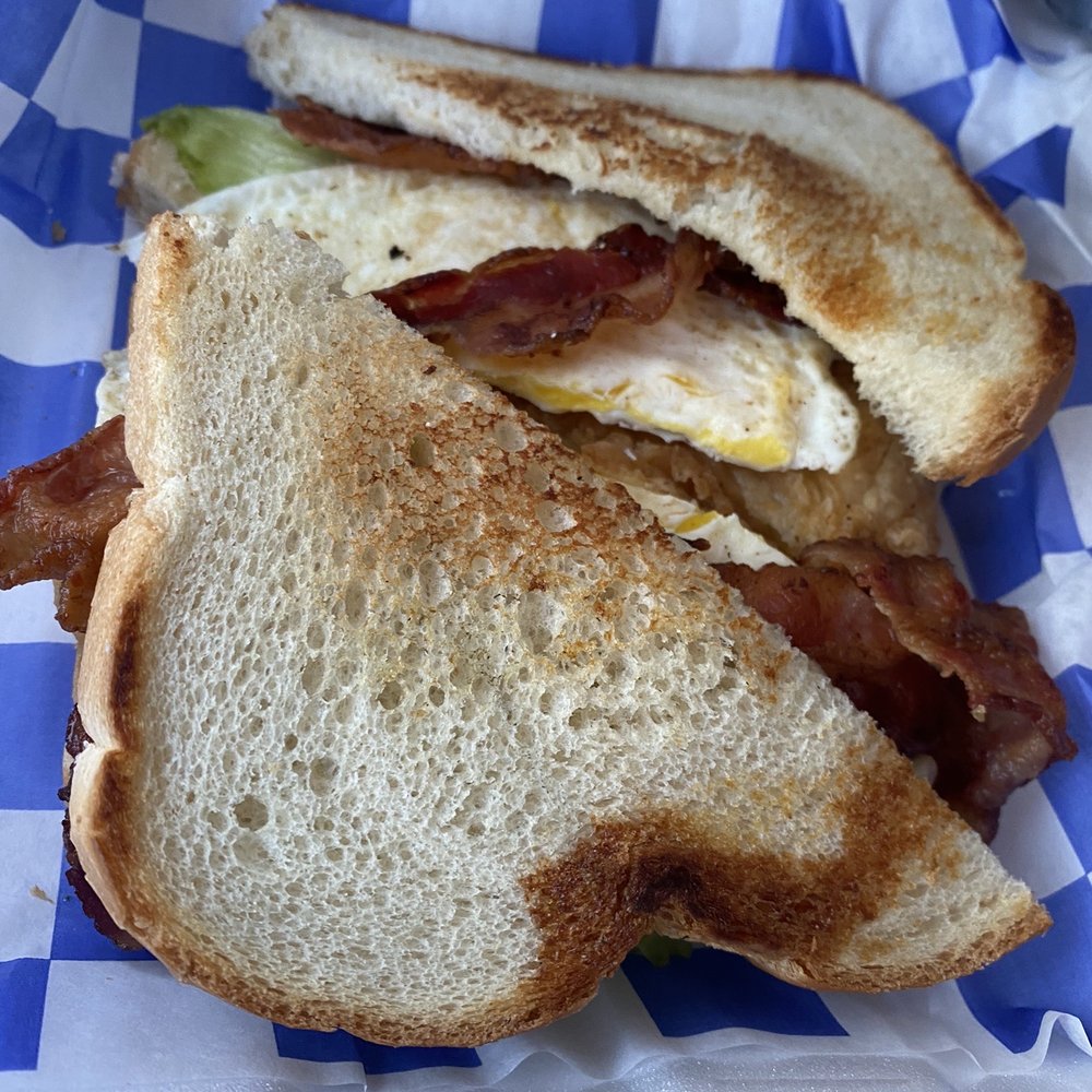 The Everglades sandwich was delish. The green fried tomatoes gave it such a good flavor. The Everglades sandwich was delish. The green fried tomatoes gave it such a good flavor.