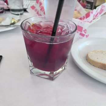 Mamma Mia - Sangria - Italian Near Me - Bakersfield, California Mamma Mia - Sangria - Italian Near Me - Bakersfield, California