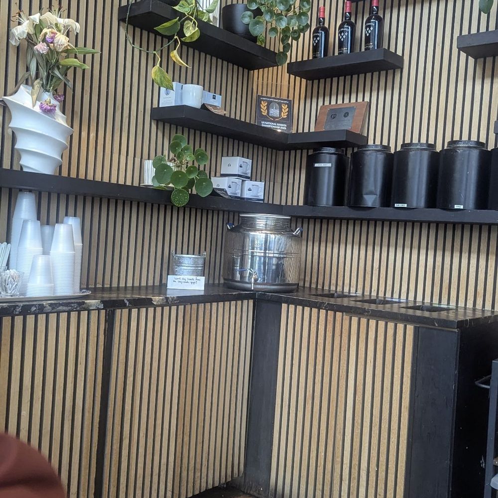 Cafe Hagen - Inside - Cafes Near Me - Seattle, Washington Cafe Hagen - Inside - Cafes Near Me - Seattle, Washington
