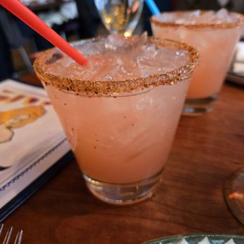 El Vez - Blood orange margarita - Mexican Near Me - Philadelphia, Pennsylvania El Vez - Blood orange margarita - Mexican Near Me - Philadelphia, Pennsylvania