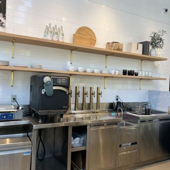 Huskins Coffee - Coffee & Tea Near Me - Santa Ana, California