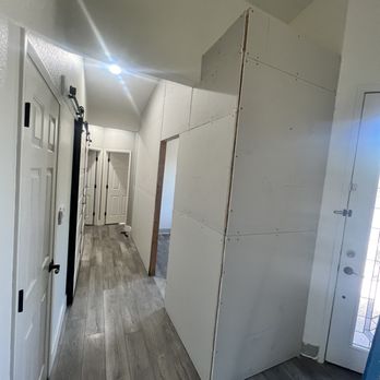 Bumble Bee Construction - Sheetrock - General Contractors Near Me
