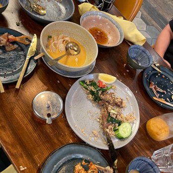 Kin Long Beach - Thai Near Me - Long Beach, California