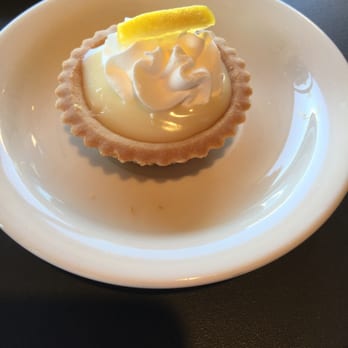 la Madeleine - Mini Lemon Tart - Cafes Near Me - Pearland, Texas