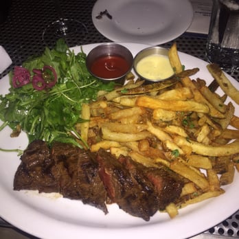 Lyon Hall - Hanger steak (medium rare) and fries - Brasseries Near Me - Arlington, Virginia
